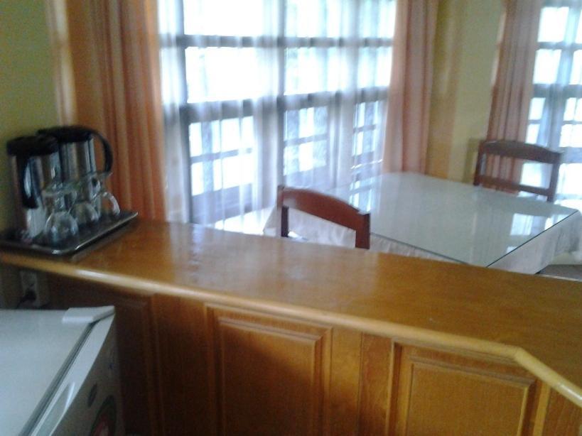Sapadia Hotel And Cottage Parapat Δωμάτιο φωτογραφία