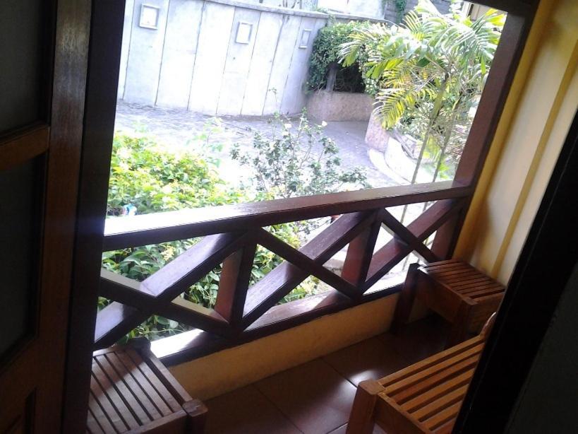 Sapadia Hotel And Cottage Parapat Δωμάτιο φωτογραφία